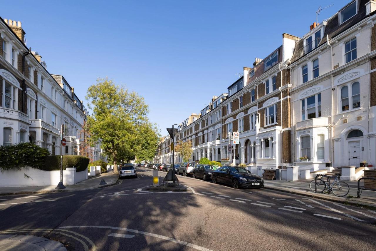 Luxurious 1-Bedroom Apartment In Kensington ลอนดอน ภายนอก รูปภาพ