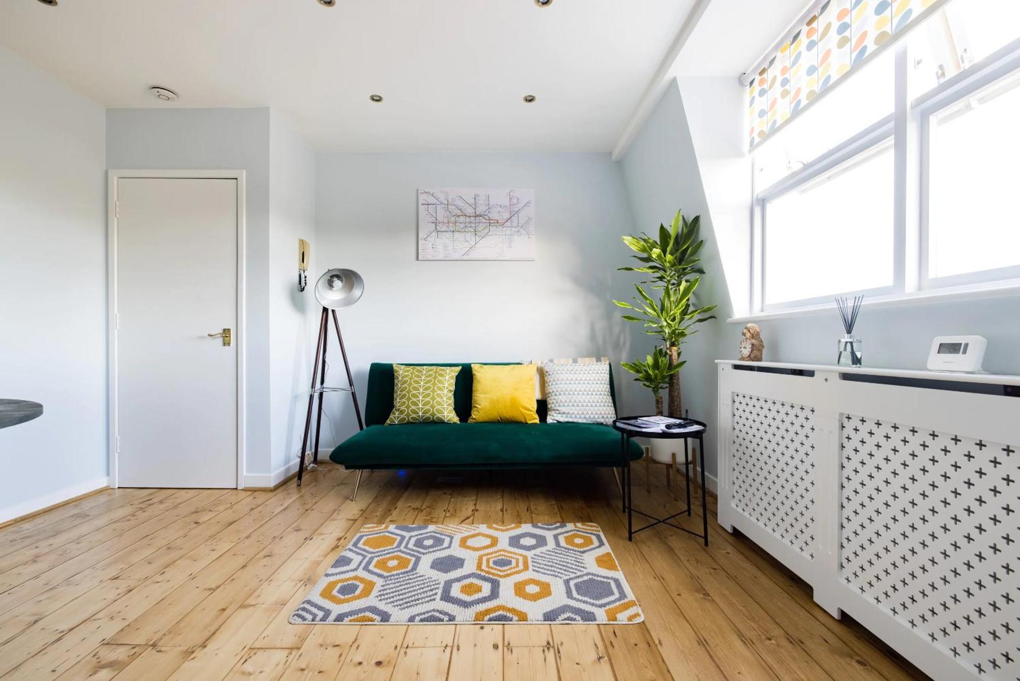 Luxurious 1-Bedroom Apartment In Kensington ลอนดอน ภายนอก รูปภาพ